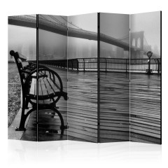 Artgeist 5-teiliges Paravent - A Foggy Day on the Brooklyn Bridge II [Room Dividers]