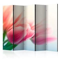 Artgeist 5-teiliges Paravent - Spring and tulips II [Room Dividers]
