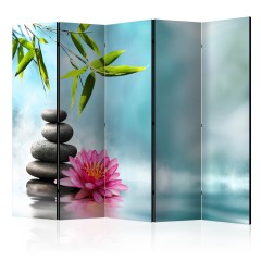Artgeist 5-teiliges Paravent - Water Lily and Zen Stones II [Room Dividers]